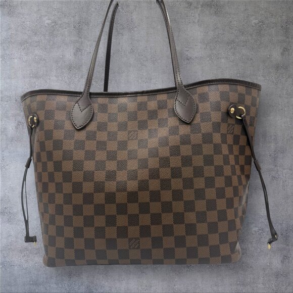 Louis Vuitton Damier Ebene Neverfull MM - Picture 2 of 11